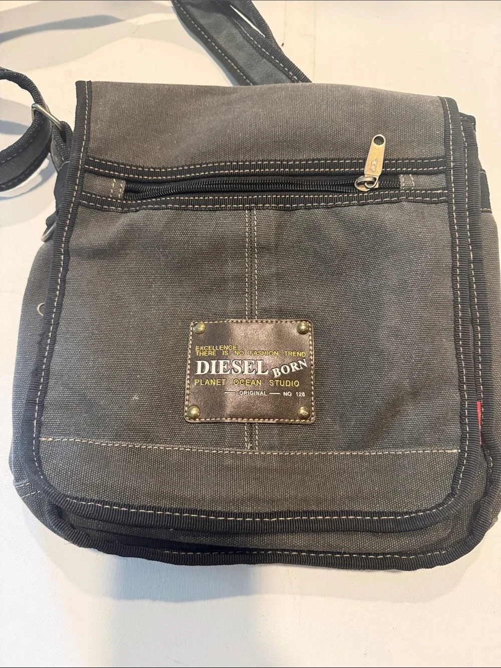 Diesel compact crossbody